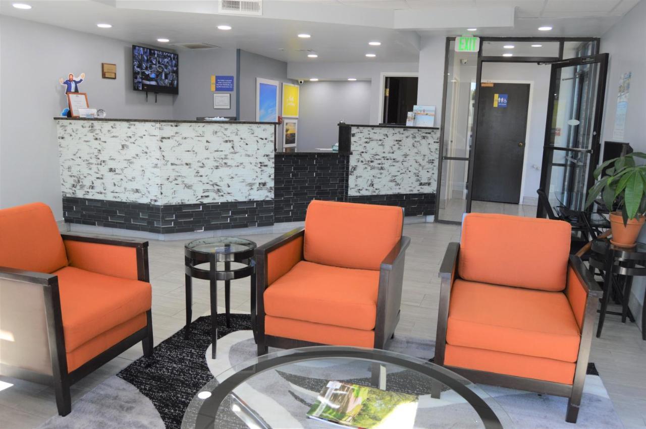 Days Inn By Wyndham Easley West Of Greenville/Clemson Area Extérieur photo