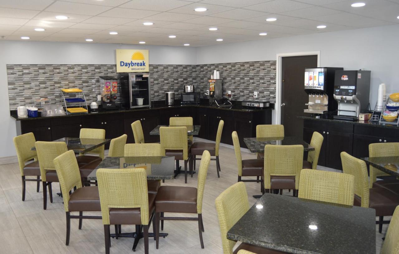 Days Inn By Wyndham Easley West Of Greenville/Clemson Area Extérieur photo