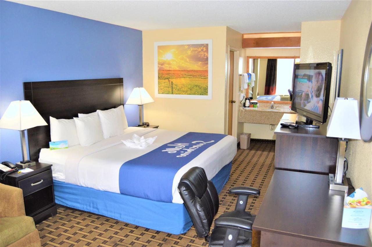 Days Inn By Wyndham Easley West Of Greenville/Clemson Area Extérieur photo