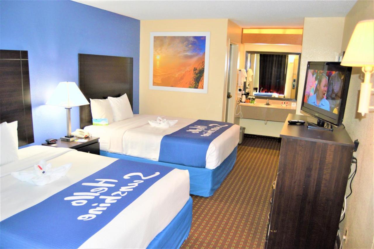 Days Inn By Wyndham Easley West Of Greenville/Clemson Area Extérieur photo